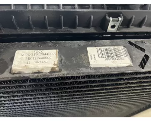 FREIGHTLINER MT 55 Radiator