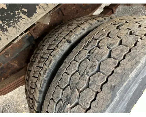 FREIGHTLINER MT45 Chassis Complete Vehicle