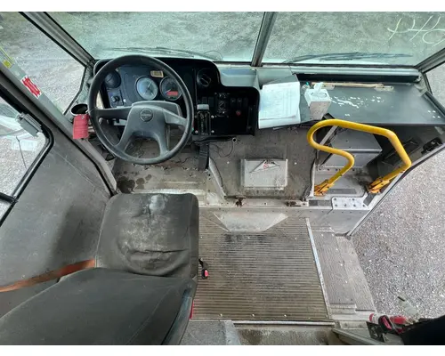 FREIGHTLINER MT45 Chassis Complete Vehicle