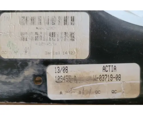 FREIGHTLINER MT45 Chassis Instrument Cluster