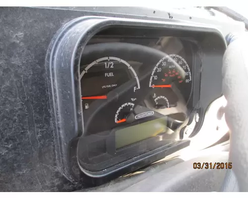 FREIGHTLINER MT45 GAUGE CLUSTER