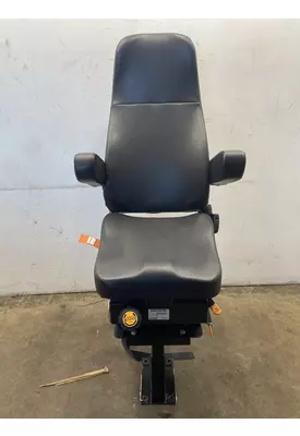 FREIGHTLINER MT45 Seat, Front