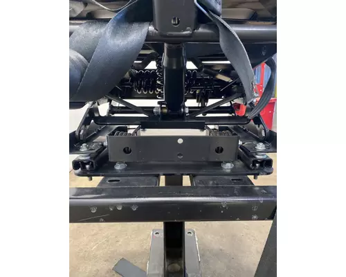 FREIGHTLINER MT45 Seat, Front