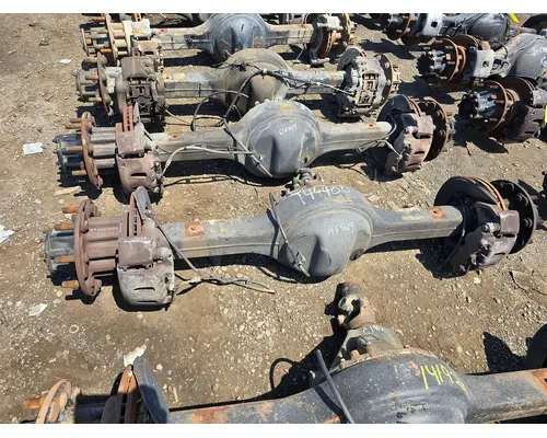 FREIGHTLINER MT55 Chassis Axle Housings (Rear)