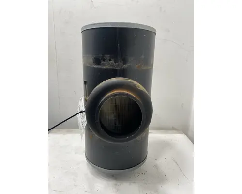 FREIGHTLINER MT55 Air Cleaner