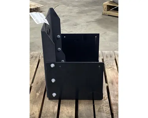 FREIGHTLINER MT55 Battery Box