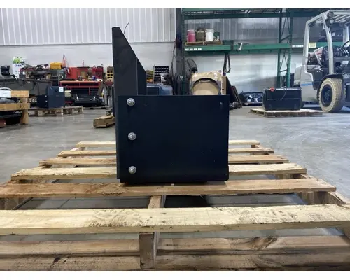 FREIGHTLINER MT55 Battery Box