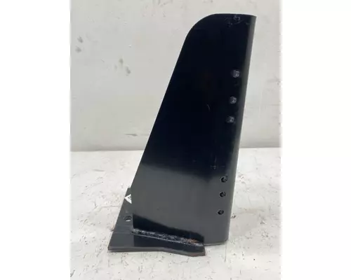 FREIGHTLINER MT55 Cab Mount