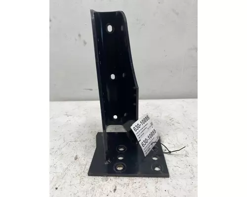 FREIGHTLINER MT55 Cab Mount