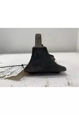 FREIGHTLINER MT55 Engine Mounts