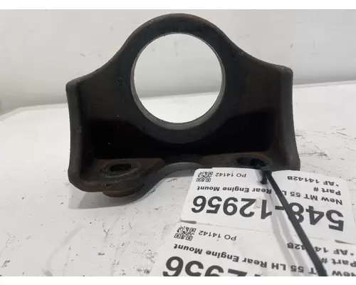 FREIGHTLINER MT55 Engine Mounts