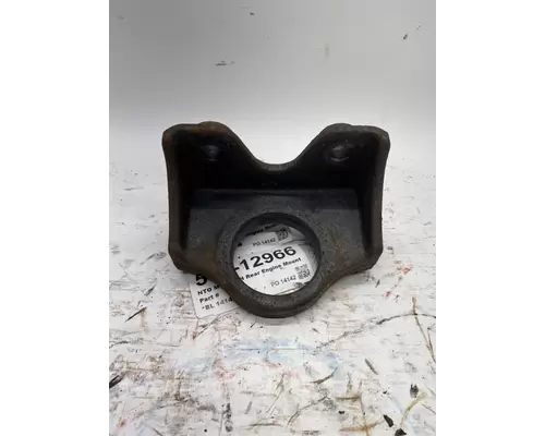 FREIGHTLINER MT55 Engine Mounts
