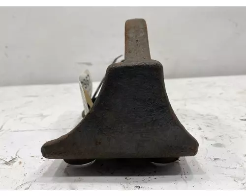 FREIGHTLINER MT55 Engine Mounts