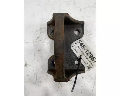 FREIGHTLINER MT55 Engine Mounts