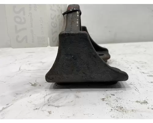 FREIGHTLINER MT55 Engine Mounts