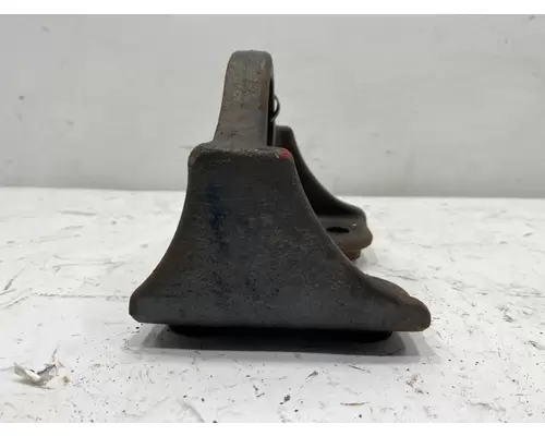 FREIGHTLINER MT55 Engine Mounts