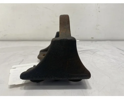 FREIGHTLINER MT55 Engine Mounts