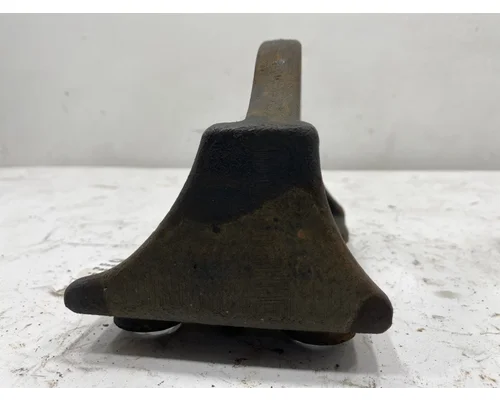 FREIGHTLINER MT55 Engine Mounts