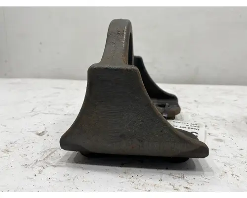 FREIGHTLINER MT55 Engine Mounts