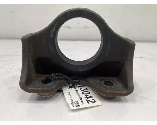 FREIGHTLINER MT55 Engine Mounts