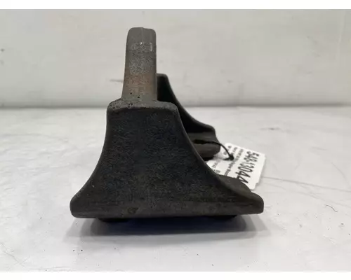 FREIGHTLINER MT55 Engine Mounts