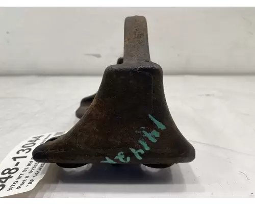FREIGHTLINER MT55 Engine Mounts