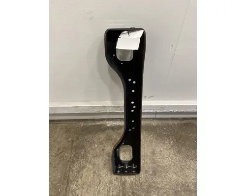 FREIGHTLINER MT55 Frame