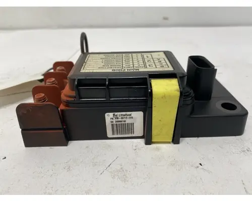 FREIGHTLINER MT55 Fuse Box