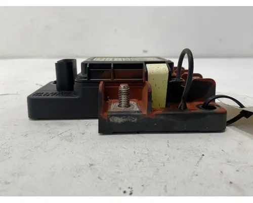FREIGHTLINER MT55 Fuse Box