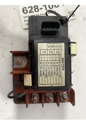 FREIGHTLINER MT55 Fuse Box
