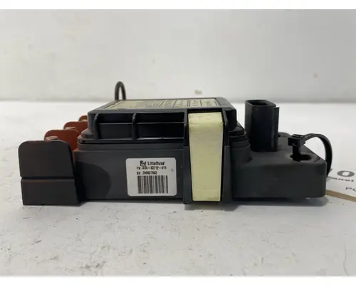 FREIGHTLINER MT55 Fuse Box