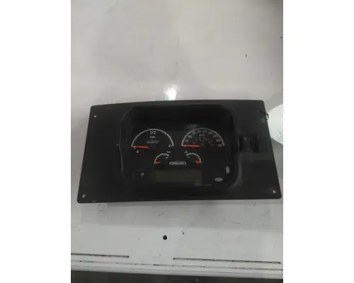 FREIGHTLINER MT55 GAUGE CLUSTER