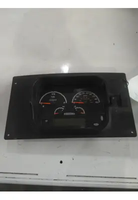 FREIGHTLINER MT55 GAUGE CLUSTER