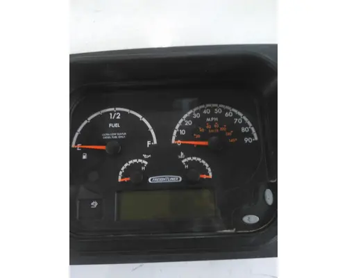 FREIGHTLINER MT55 GAUGE CLUSTER
