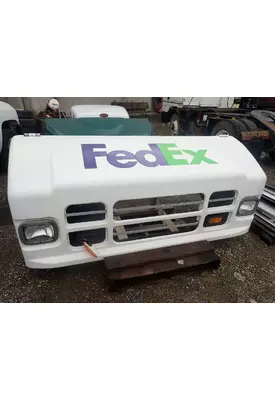 FREIGHTLINER MT55 Hood