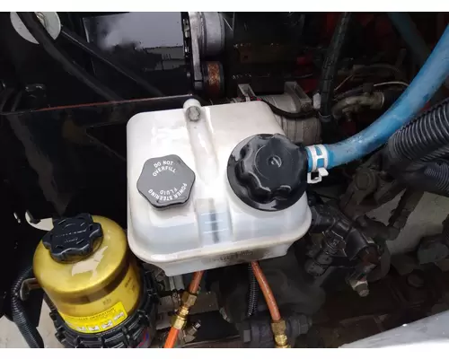 FREIGHTLINER MT55 POWER STEERING RESERVOIR