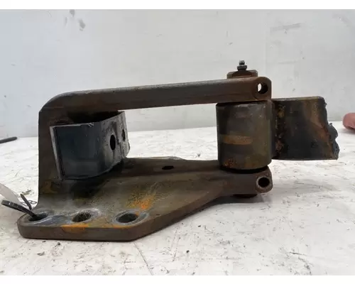 FREIGHTLINER MT55 Suspension