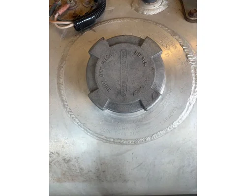 FREIGHTLINER Med. Conv. Fuel Tank