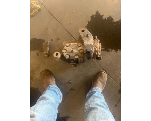 FREIGHTLINER Med. Conv. Power Steering Assembly