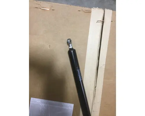 FREIGHTLINER OEM HOOD PARTS