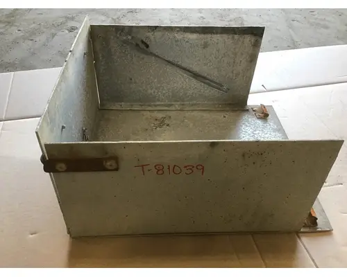 FREIGHTLINER SD108 Battery Box