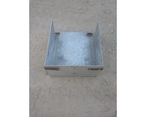 FREIGHTLINER SD108 Battery Box