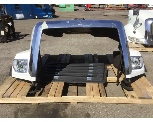 FREIGHTLINER SD108 Hood