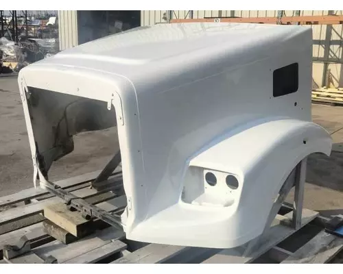 FREIGHTLINER SD122 HOOD ASSEMBLY