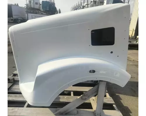 FREIGHTLINER SD122 HOOD ASSEMBLY