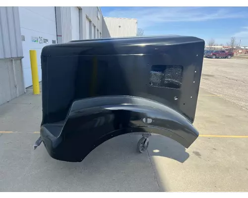 FREIGHTLINER SD122 Hood
