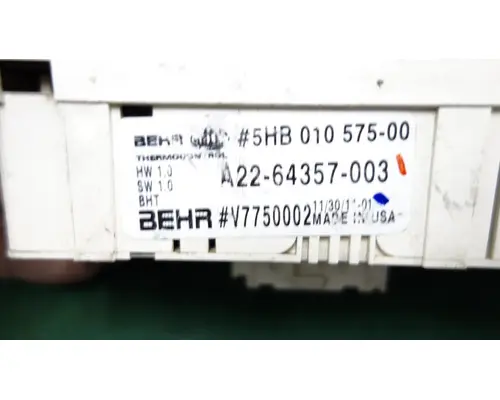 FREIGHTLINER SD122 Temperature Control