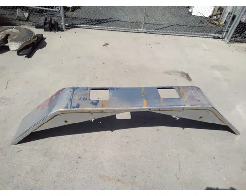 FREIGHTLINER SD BUMPER-COMPLETE