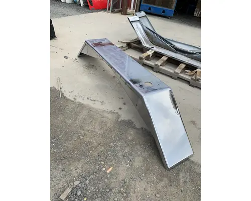 FREIGHTLINER SD BUMPER-COMPLETE
