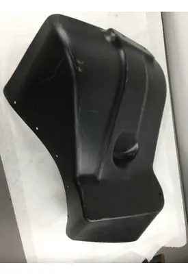 FREIGHTLINER SD FENDER-INNER